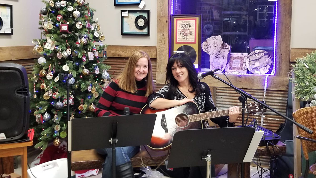 Holiday Ladies Night at Reclaimed Artisans Inc.